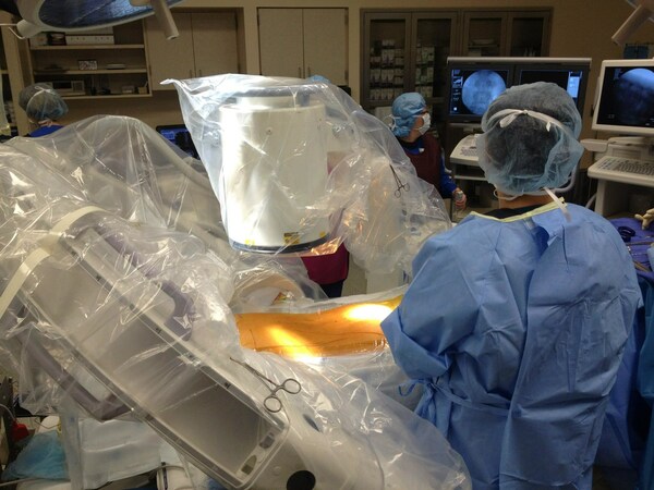 Inspired Spine's Dr. Abbasi Takes OLLIF Expertise to Orlando, Training Dr. Jose Jimenez-Almonte