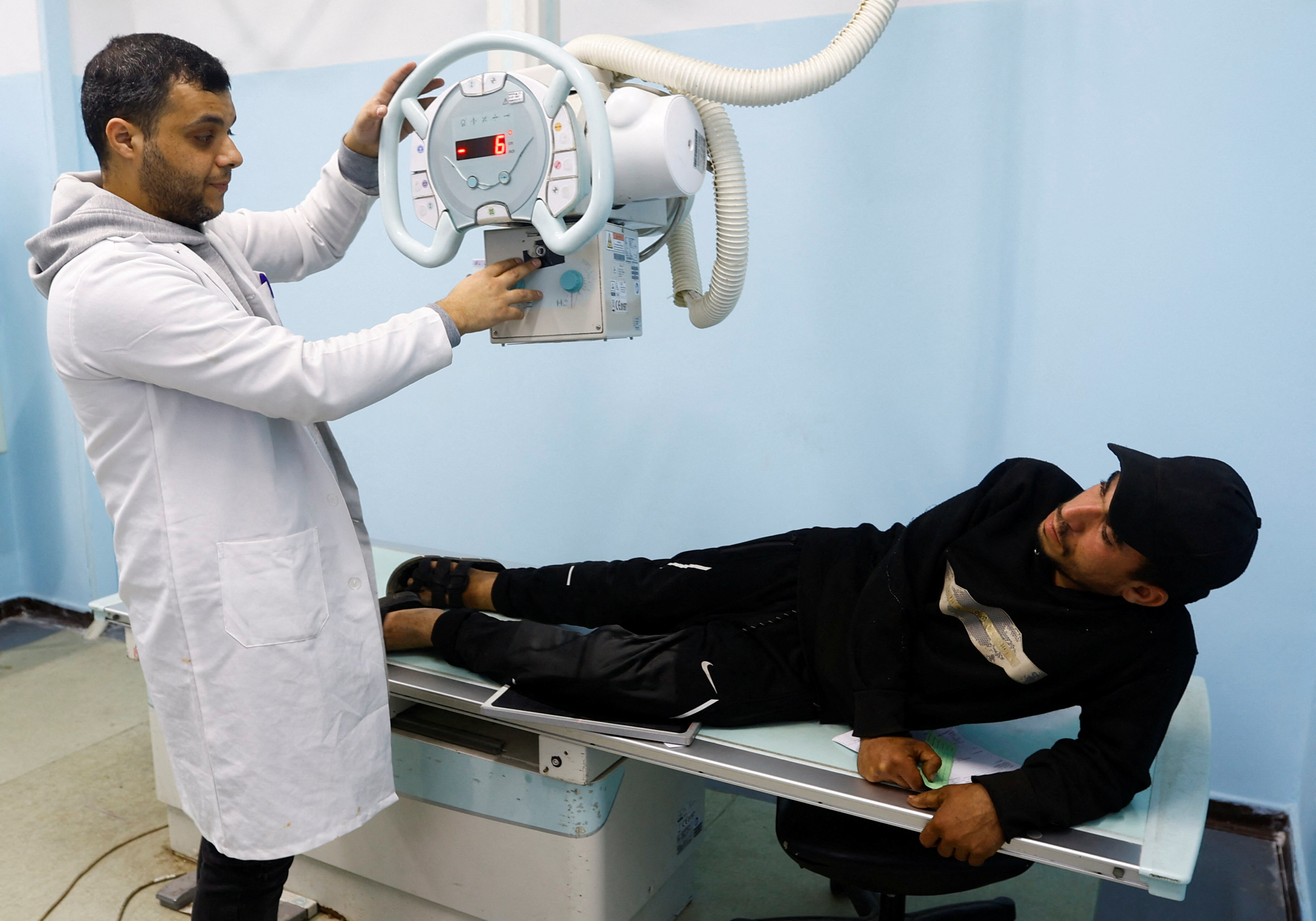 Gaza says Israel not allowing in enough X-ray machines for medical care