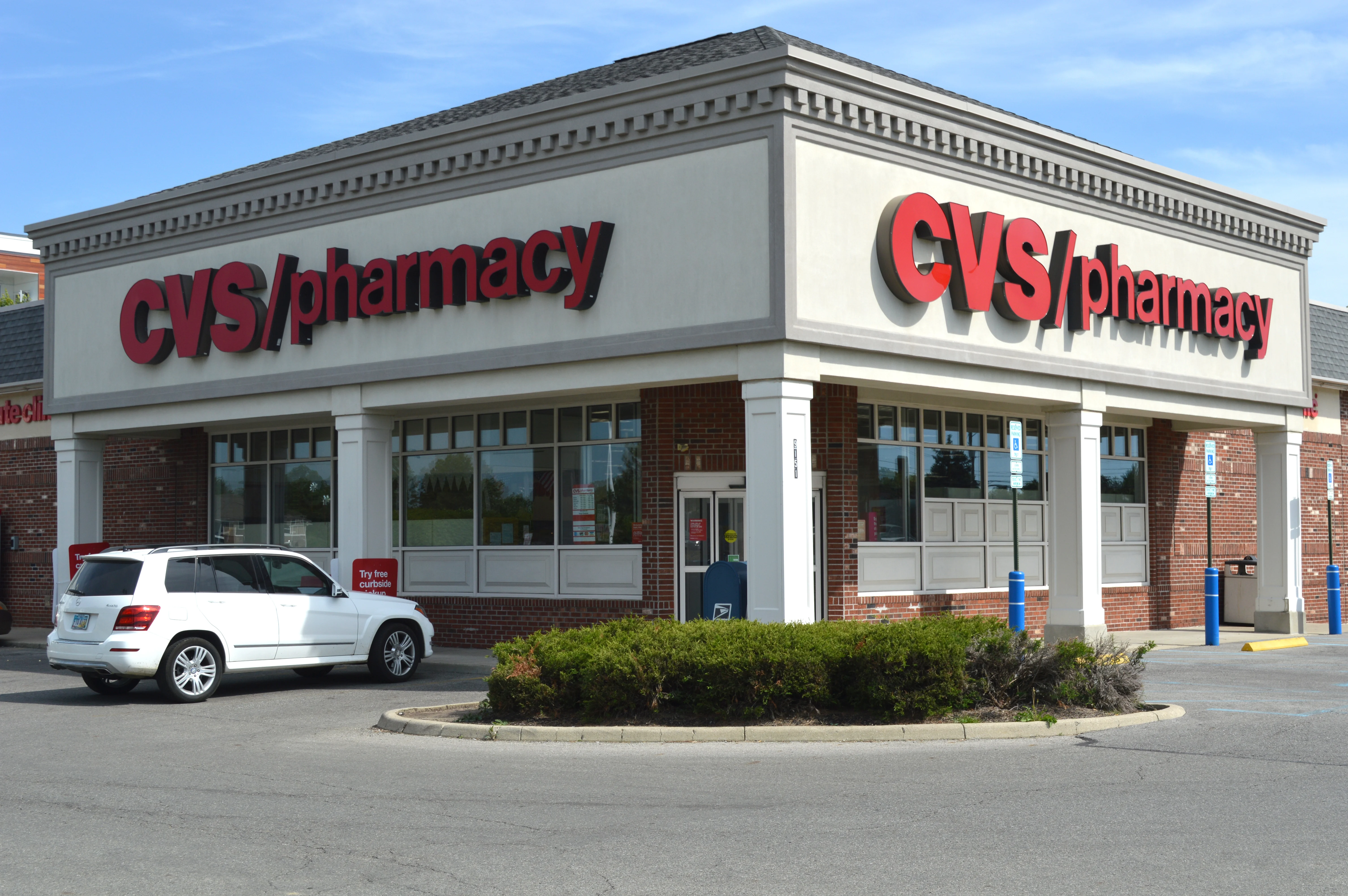 CVS taps key pharmacy services, consumer products execs