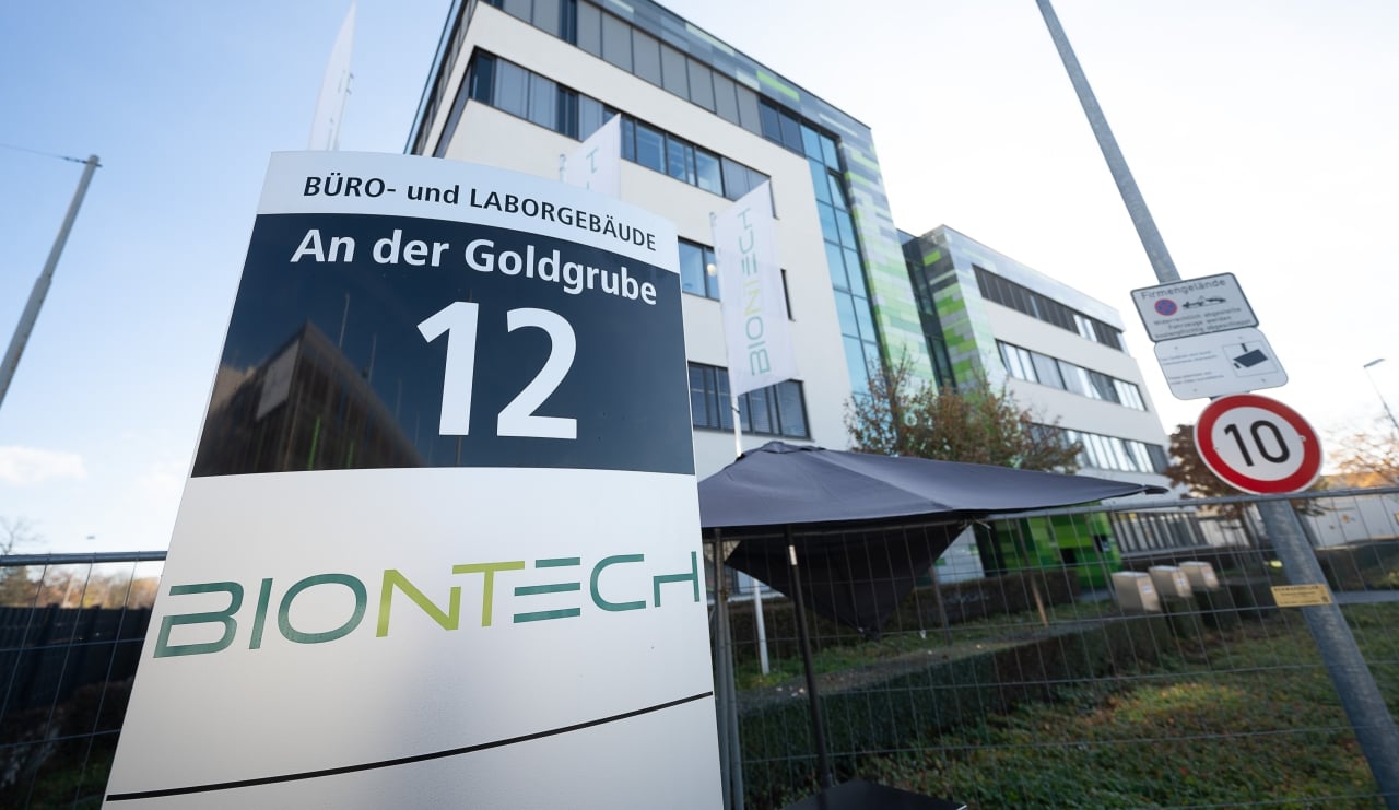 BioNTech pays Autolus $250M for manufacturing, CAR-T expertise in wide-ranging collab