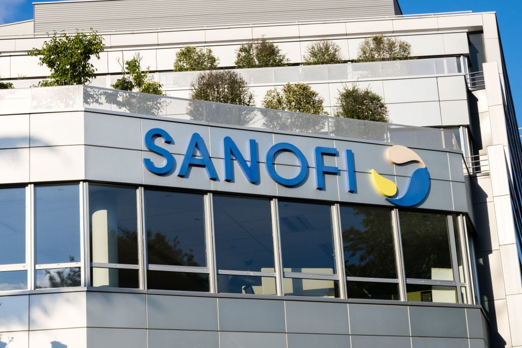 Sanofi offloads 11 central nervous system meds to Pharmanovia as part of effort to slim down