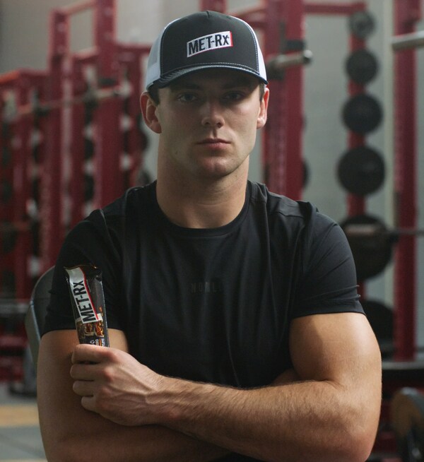 GEORGIA STAR BROCK BOWERS TEAMS UP WITH MET-Rx® TO POWER HIS PERFORMANCE